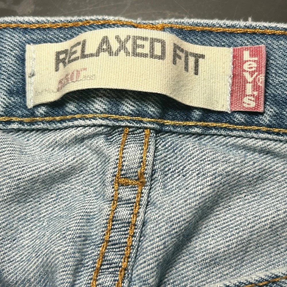 Vintage Levi's 550 Relaxed Fit Jeans Men's 90s Y2K Light Wash Mens 38x30 Tapered